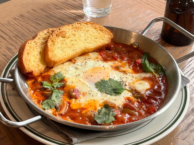 Munzam Qudoos photo — Dubai food scene: pan-Gulf street plates